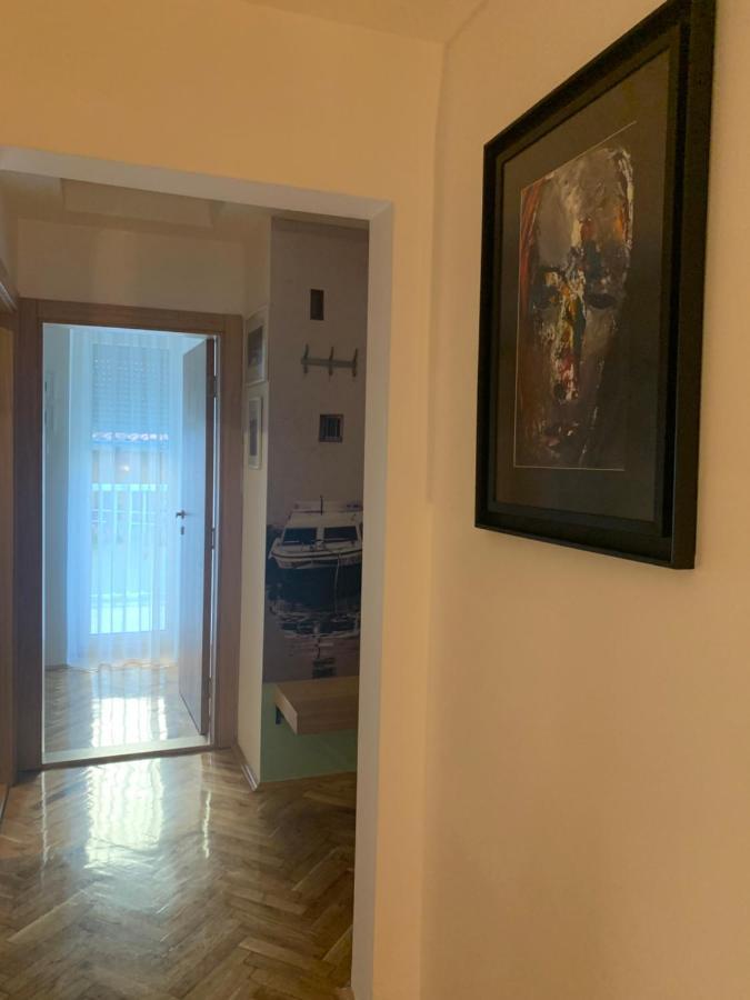 Artloft Apartment Novi Sad Bagian luar foto